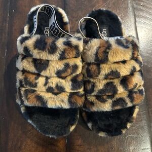 UGG Leopard Print Fluffy Sandals size 2